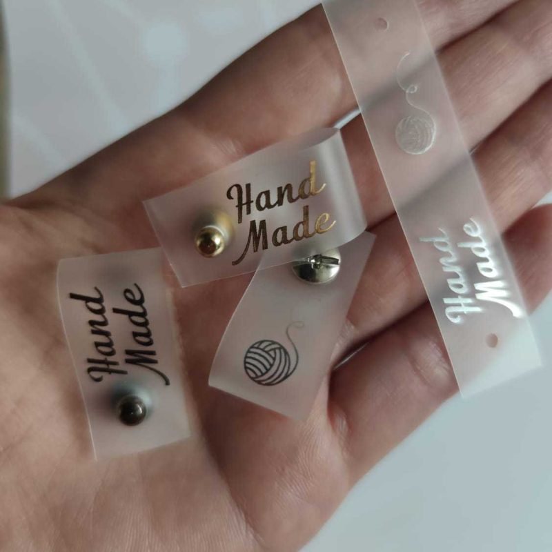 Силиконовая бирка на кобурной кнопке